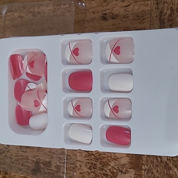 2/$16 Pink Hearts French Manicure Press On Nails - Picture 12 of 16